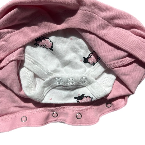 Joe Fresh 6-9M Girls 2PC Outfit - Onesie & Overalls - Picture 4 of 5